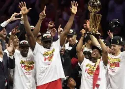 开云在线登陆入口-今夜多伦多猛龙状态回暖今晨波士顿凯尔特人备战德甲之后，国际比赛日上海久事调整名单